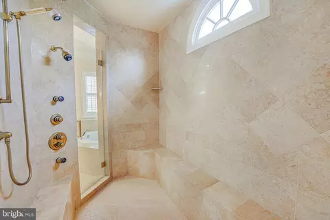 1493 Evans Farm Dr, Mclean, VA 22101 photo 30