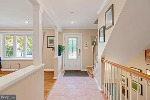 7006 Elkton Dr, Springfield, VA 22152 photo 7