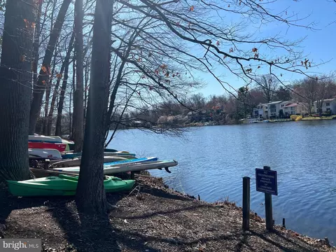 1520 Moorings Dr #21B, Reston, VA 20190