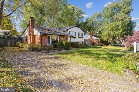 5406 Nutting Dr, Springfield, VA 22151 photo 28