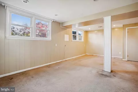 5406 Nutting Dr, Springfield, VA 22151 photo 22