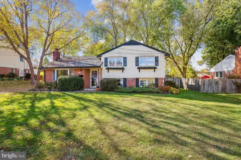 5406 Nutting Dr, Springfield, VA 22151 photo 30