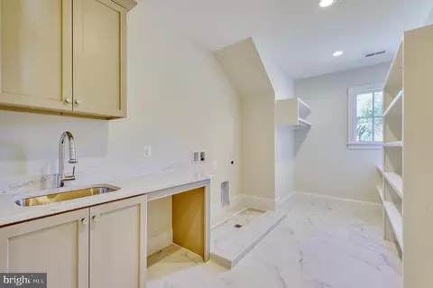 Other - 1511 Smith St, Mclean, VA 22101 photo 11 of 19