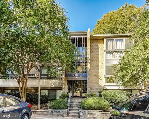 2120 Green Watch Way #201, Reston, VA 20191