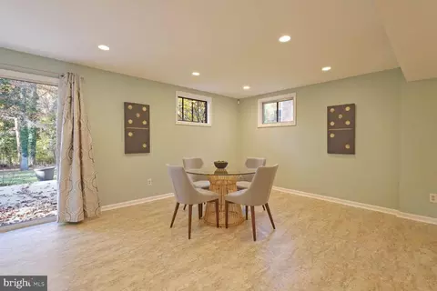 7639 Long Pine Dr, Springfield, VA 22151 photo 21