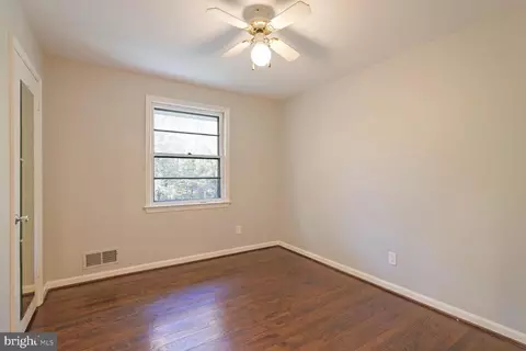 7639 Long Pine Dr, Springfield, VA 22151 photo 19