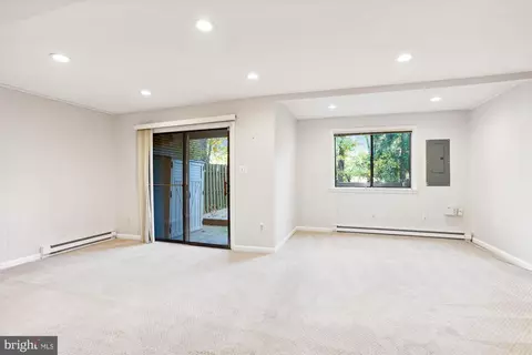 2190 Glencourse Ln, Reston, VA 20191 photo 27
