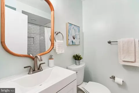 2190 Glencourse Ln, Reston, VA 20191 photo 32