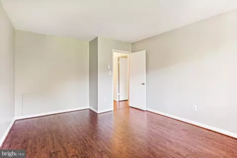 2190 Glencourse Ln, Reston, VA 20191 photo 25