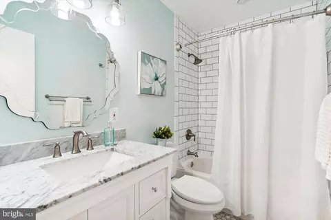 2190 Glencourse Ln, Reston, VA 20191 photo 26