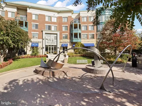 Exterior - 1450 Emerson Ave #G01, Mclean, VA 22101 photo 14 of 14