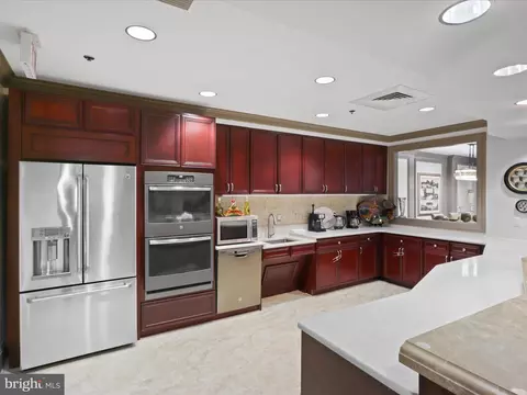 Kitchen - 1450 Emerson Ave #G01, Mclean, VA 22101 photo 7 of 7