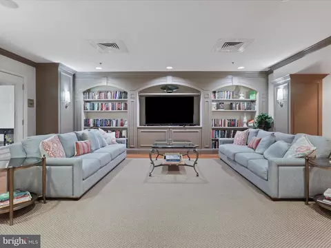 Living - 1450 Emerson Ave #G01, Mclean, VA 22101 photo 8 of 8