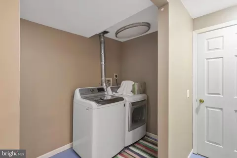 7582 Seabrook Ln, Springfield, VA 22153 photo 32