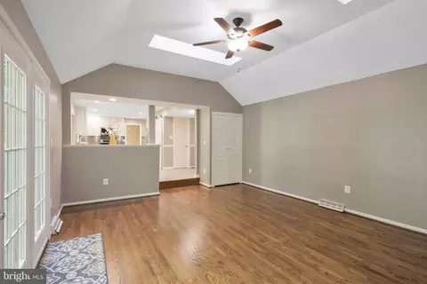 7582 Seabrook Ln, Springfield, VA 22153 photo 21