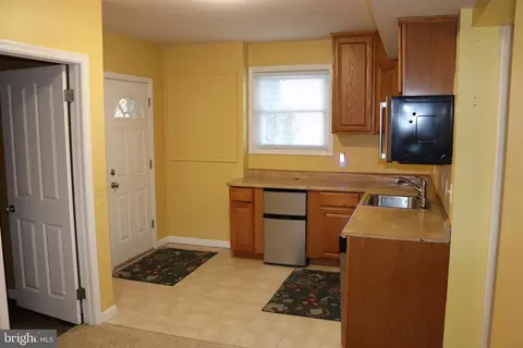 1588 Forest Villa Ln, Mclean, VA 22101 photo 55