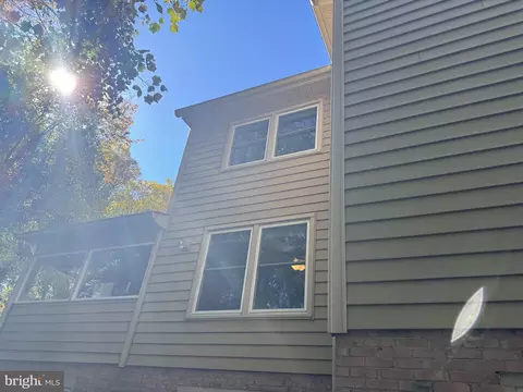 1588 Forest Villa Ln, Mclean, VA 22101 photo 58