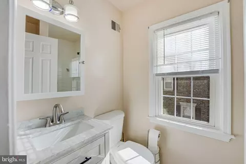 Bath - 6460 Franconia Ct, Springfield, VA 22150 photo 3 of 6
