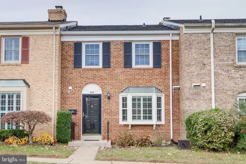 9312 Clanbrook Ct, Fairfax, VA 22031
