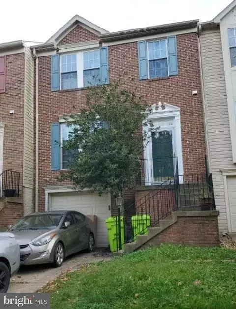 6515 Parish Glebe Ln, Alexandria, VA 22315