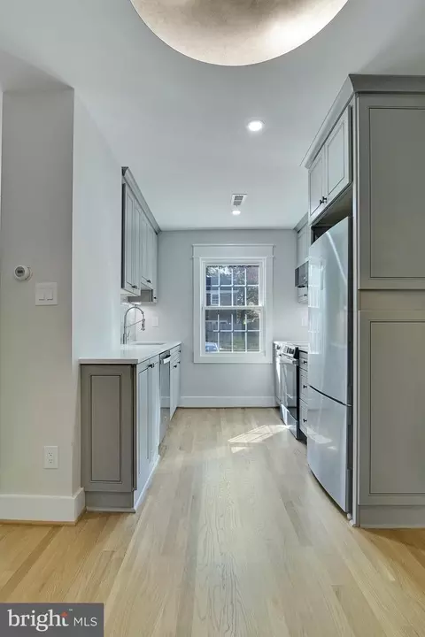 8332 Darlington St #468, Springfield, VA 22152 photo 8