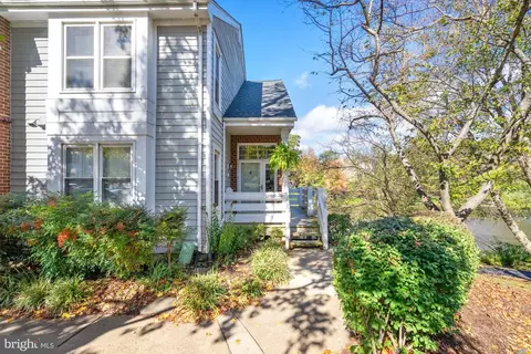 3150 Anchorway UNIT N, Falls Church, VA 22042