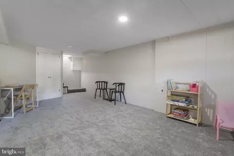 8715 Kenilworth Dr, Springfield, VA 22151 photo 54
