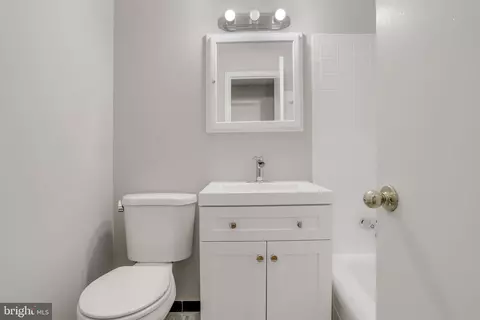8715 Kenilworth Dr, Springfield, VA 22151 photo 47