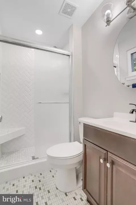 8715 Kenilworth Dr, Springfield, VA 22151 photo 34