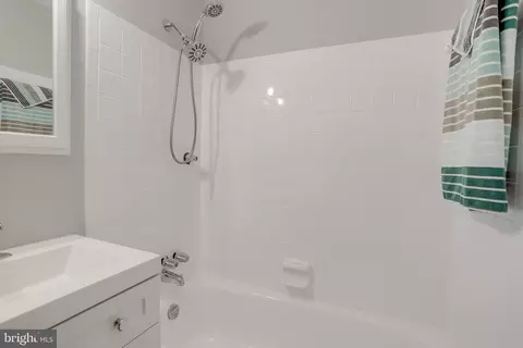8715 Kenilworth Dr, Springfield, VA 22151 photo 49