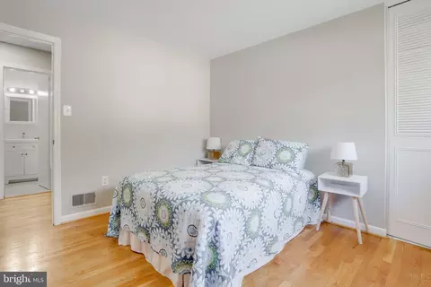 8715 Kenilworth Dr, Springfield, VA 22151 photo 36