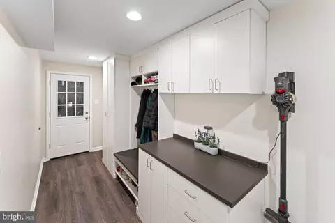 8622 Kerry Ln, Springfield, VA 22152 photo 35