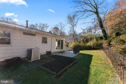 8622 Kerry Ln, Springfield, VA 22152 photo 41