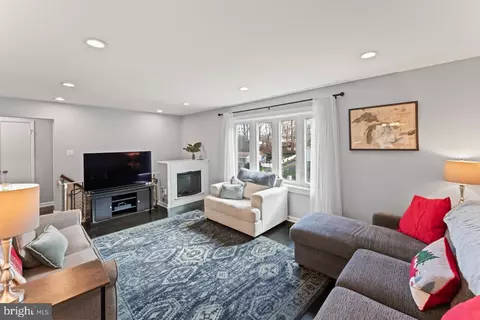 8622 Kerry Ln, Springfield, VA 22152 photo 27