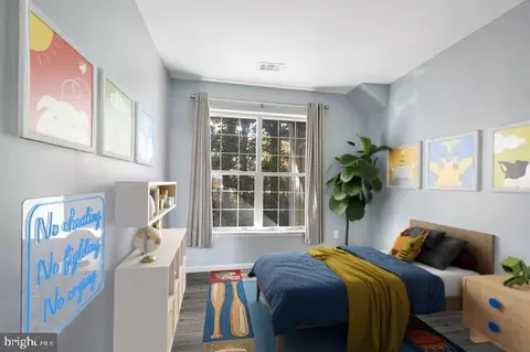Bedroom - 1300 Windleaf Dr #G, Reston, VA 20194 photo 2 of 3