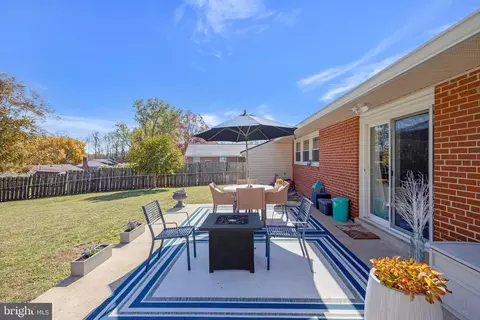 5515 Inverchapel Rd, Springfield, VA 22151 photo 32