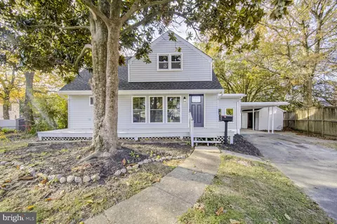 6816 Duke Dr, Alexandria, VA 22307
