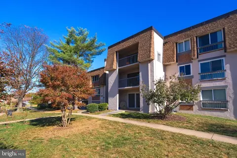 7952 Seven Woods Dr #D, Alexandria, VA 22309