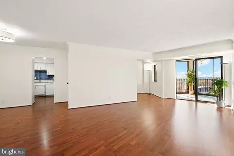 5903 Mount Eagle Dr #1611, Alexandria, VA 22303