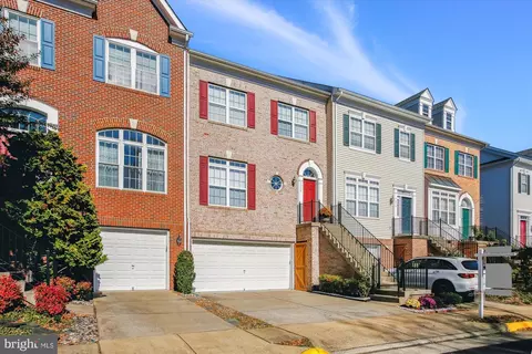 7376 Deansgate Ct, Springfield, VA 22150