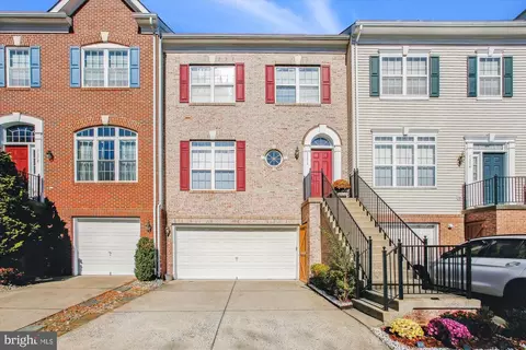 7376 Deansgate Ct, Springfield, VA 22150 photo 2
