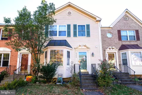 6707 Rockledge Pl, Centreville, VA 20121