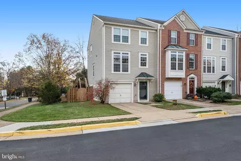 14639 Thera Way, Centreville, VA 20120