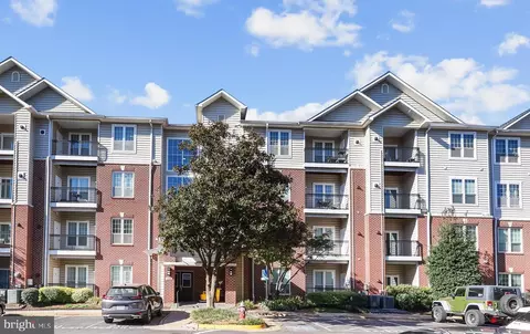1570 Spring Gate Dr #7115, Mclean, VA 22102