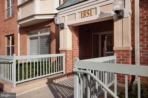 1851 Stratford Park Pl #206, Reston, VA 20190