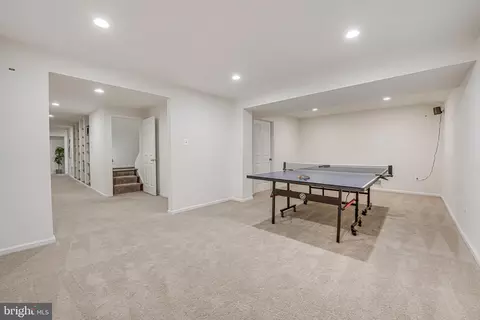 Entry Way - 6600 Baymeadow Ct, Mclean, VA 22101 photo 7 of 7