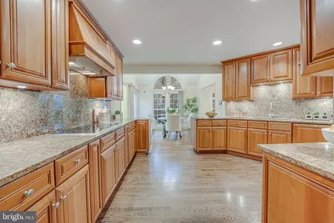 Kitchen - 6600 Baymeadow Ct, Mclean, VA 22101 photo 1 of 6