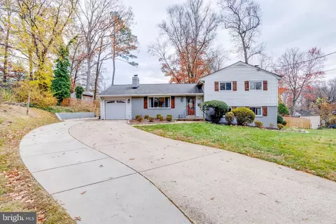 5603 Viceroy Ct, Springfield, VA 22151