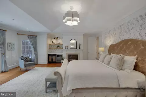 Bedroom - 8115 Spring Hill Farm Dr, Mclean, VA 22102 photo 2 of 7