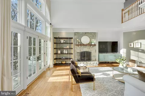 Living - 8115 Spring Hill Farm Dr, Mclean, VA 22102 photo 6 of 12